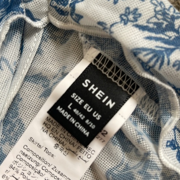 Blue and White Skirt Set - Picture 2 of 2